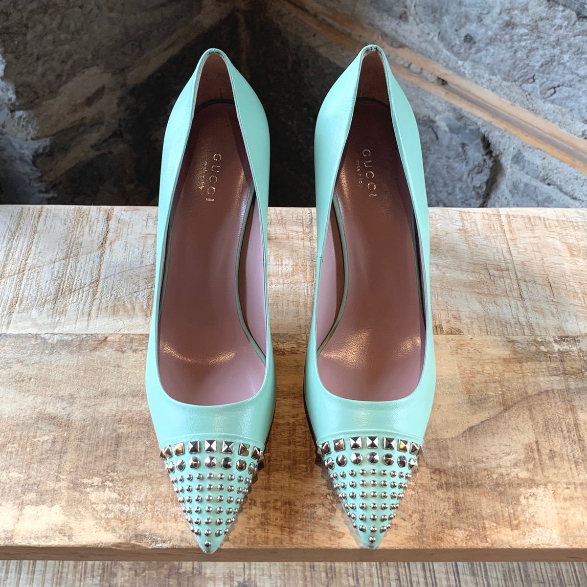 Gucci diamond studded shoes deals