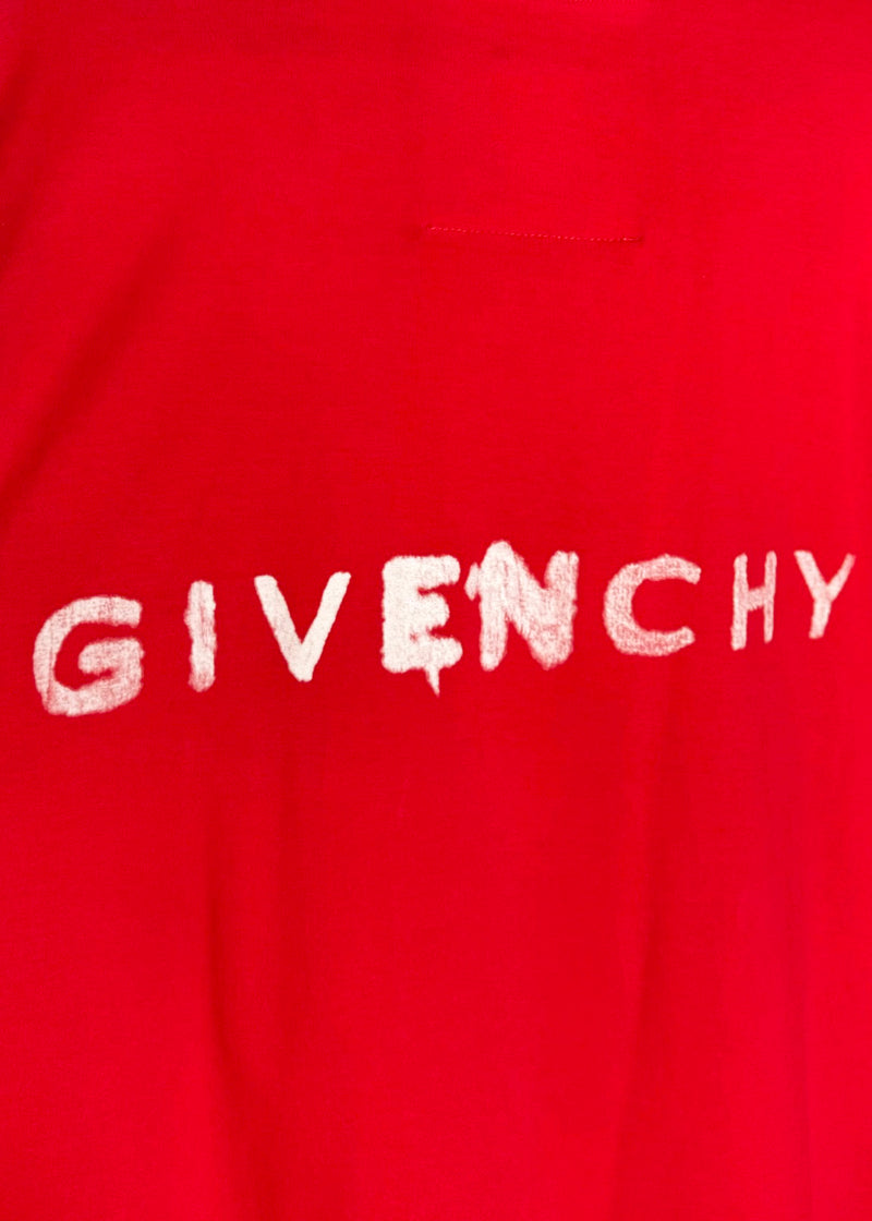 T-shirt rouge oversize à imprimé gothique et logo Givenchy SS21