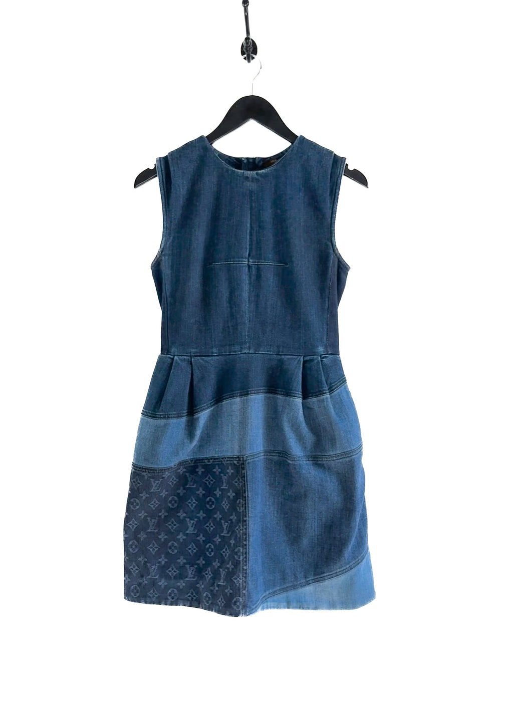 Mini-robe sans manches en patchwork de denim bleu Louis Vuitton