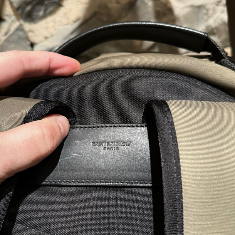 Sac à dos City Trekking en nylon kaki avec garnitures en cuir Saint Laurent