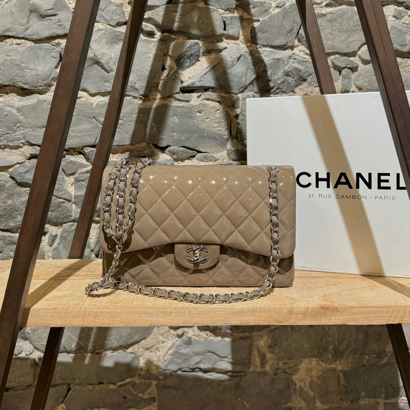 Chanel Jumbo Double Flap Taupe Patent Leather Classic Bag