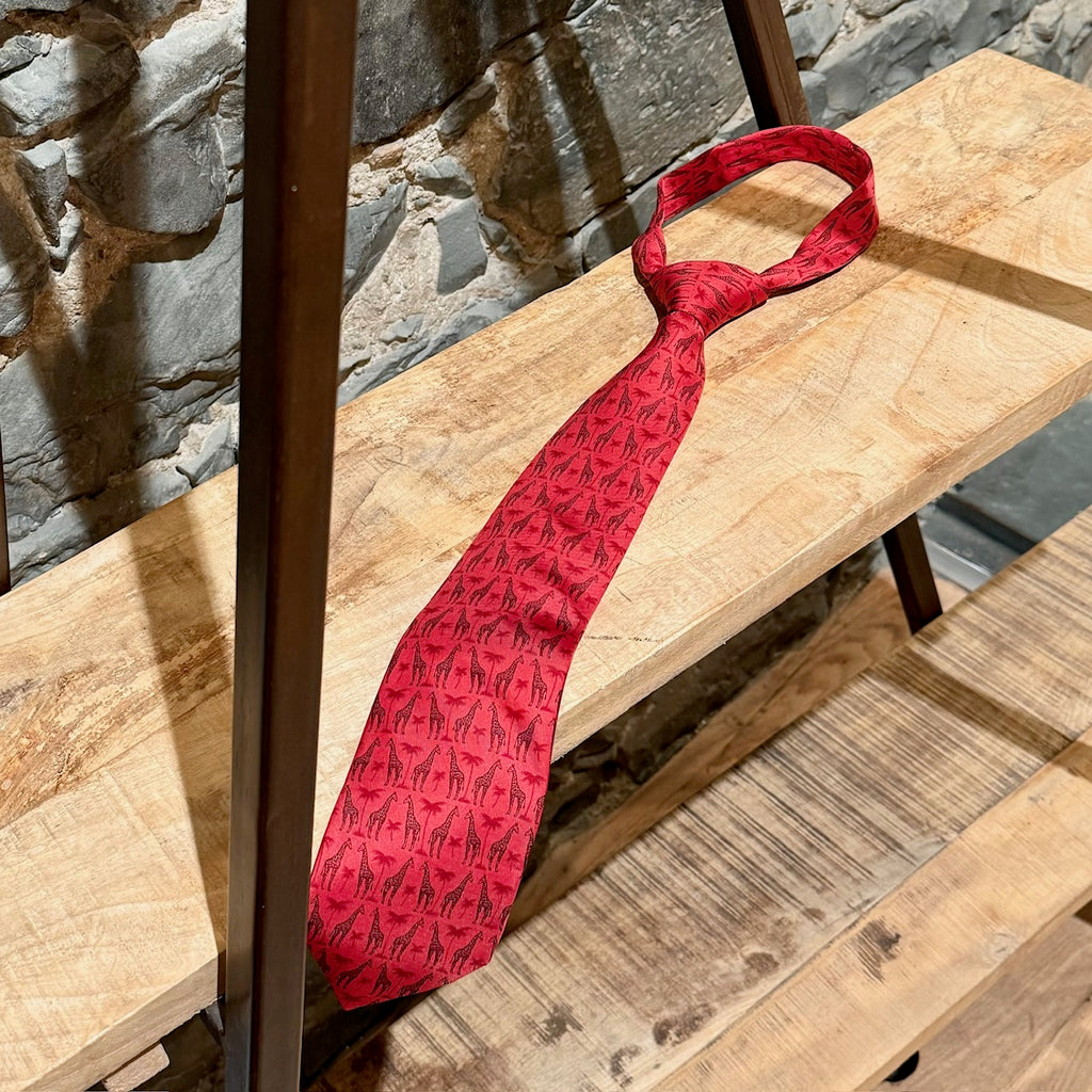 Hermès Giraffe Prints Red Silk Tie