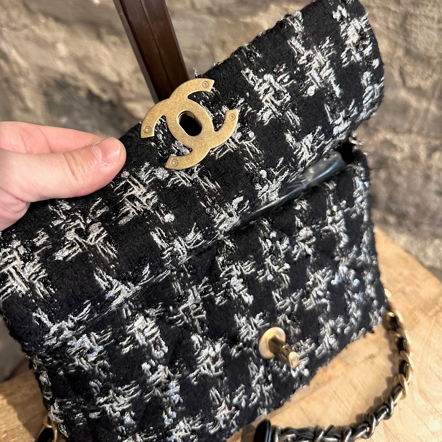 Chanel Large 19 flap bag in ribbon houndstooth tweed  VintageUnited