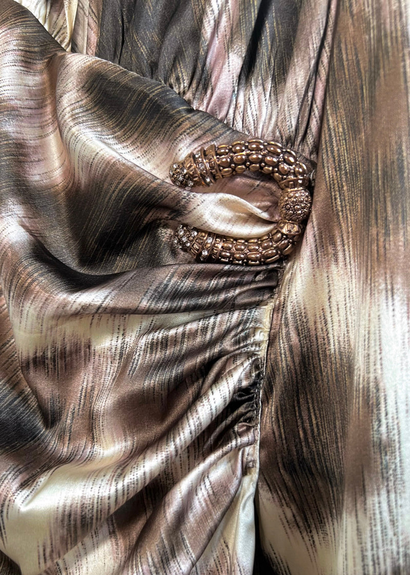 Robe léopard Roberto Cavalli avec nœud bijou sur le devant