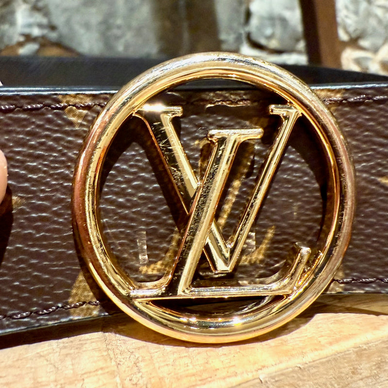 Louis Vuitton Black Epi Monogram Reversible LV Circle 35mm Belt