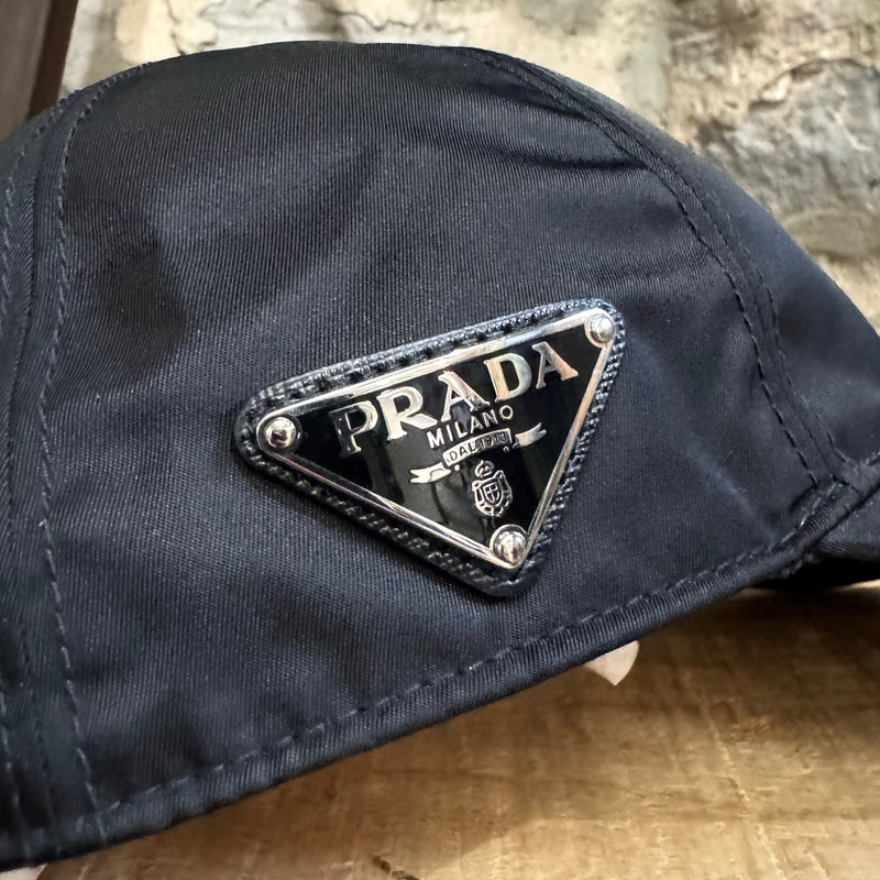 Casquette de baseball avec logo emblème en re-nylon noir Prada 2022