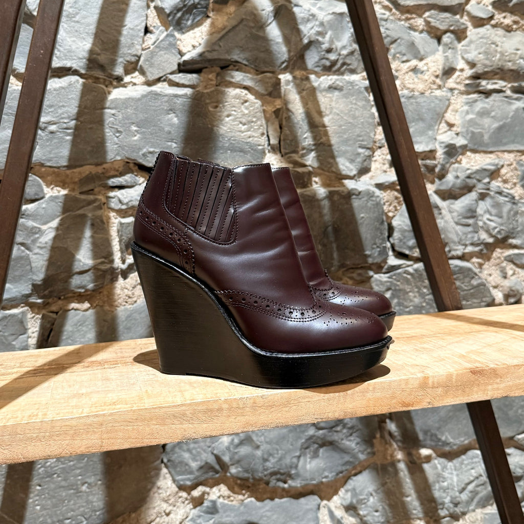 Burberry Burgundy Leather Oxford Wedges Booties