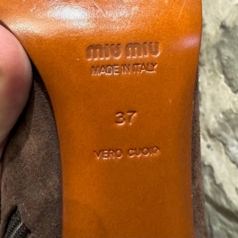 Miu Miu Vintage Brown Suede Flower Embroidered Heeled Boots