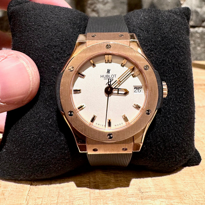 Hublot Classic Fusion King Gold Opaline 33mm Quartz Watch