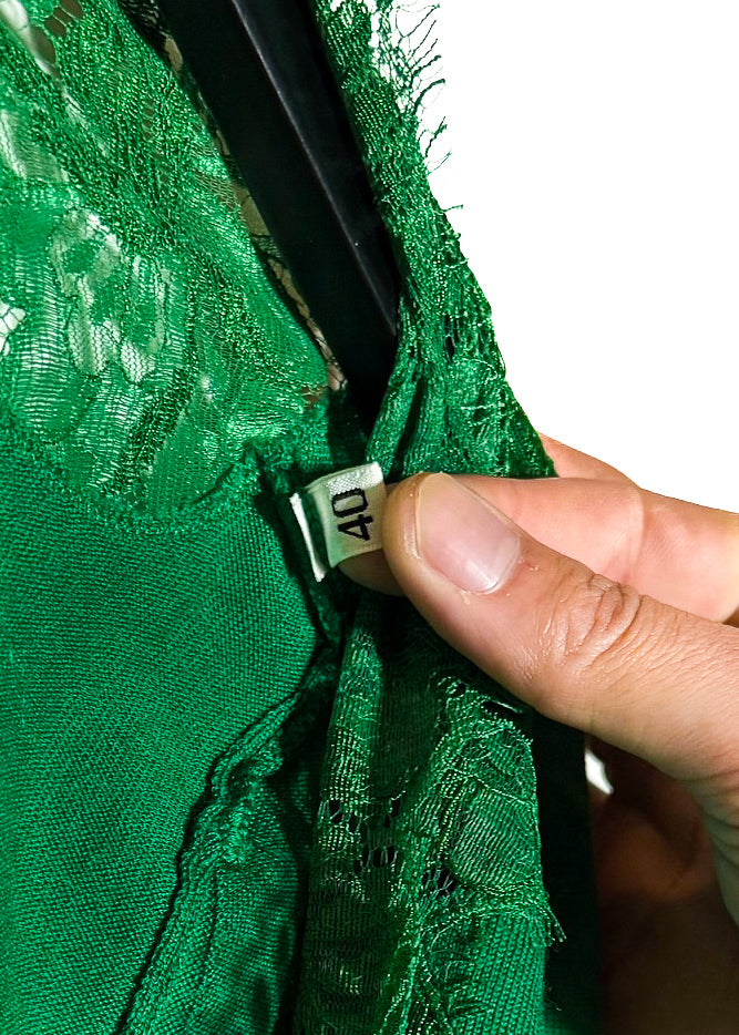 Chandail cache-cœur ﻿﻿Dolce & Gabbana﻿ vert émeraude avec bordures en dentelle