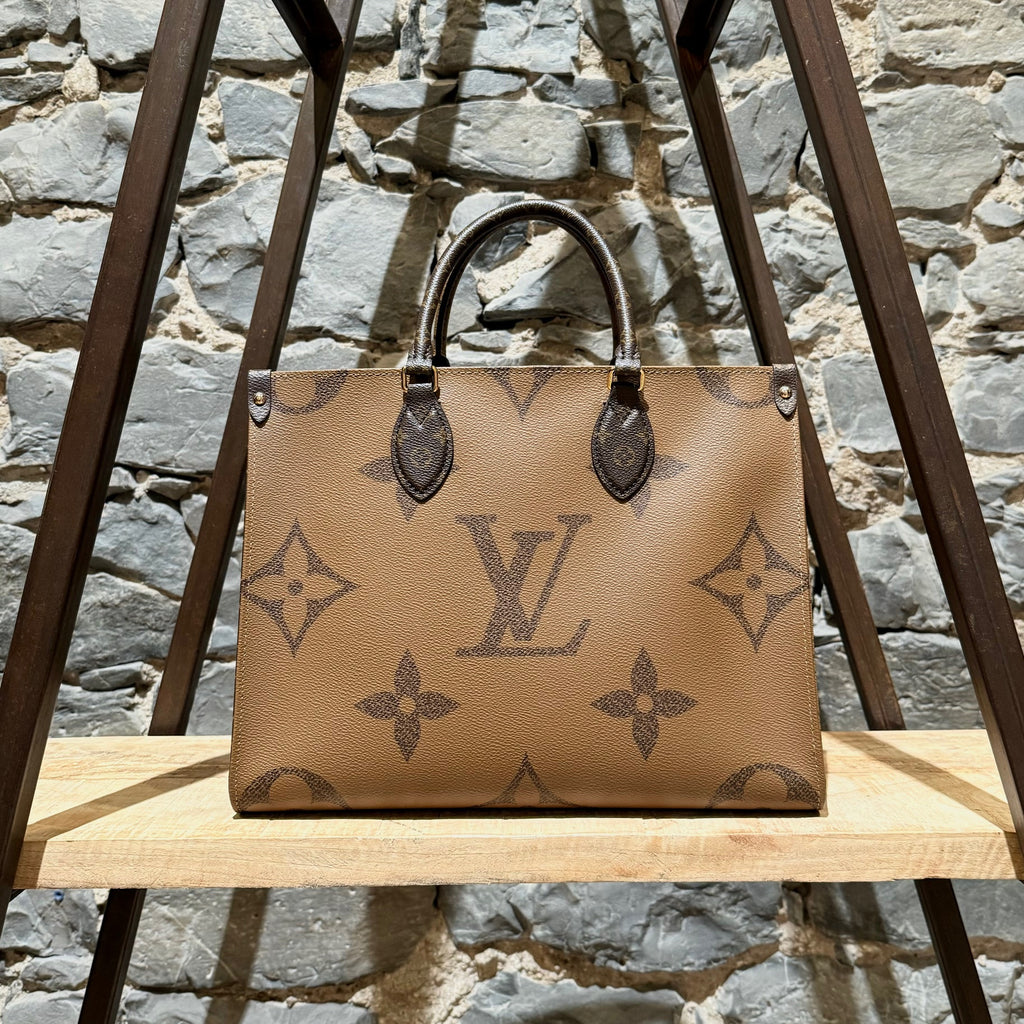 Louis Vuitton Giant Monogram OnTheGo MM Tote Bag