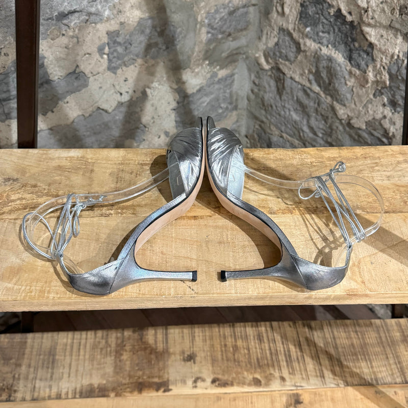 Sandales à talons avec cordon enveloppant argentées métallisées Manolo Blahnik