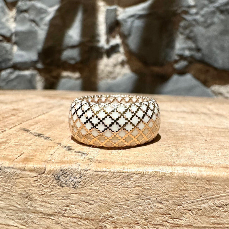 Gucci 18k Gold White Enamel Diamantissima Ring