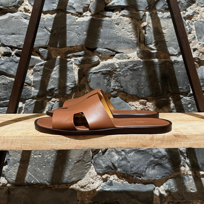 Hermès Izmir Brown Gold Leather H Sandals