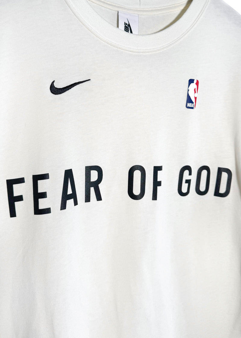 T-shirt ivoire Nike X Fear Of God NBA Warm Up avec logo