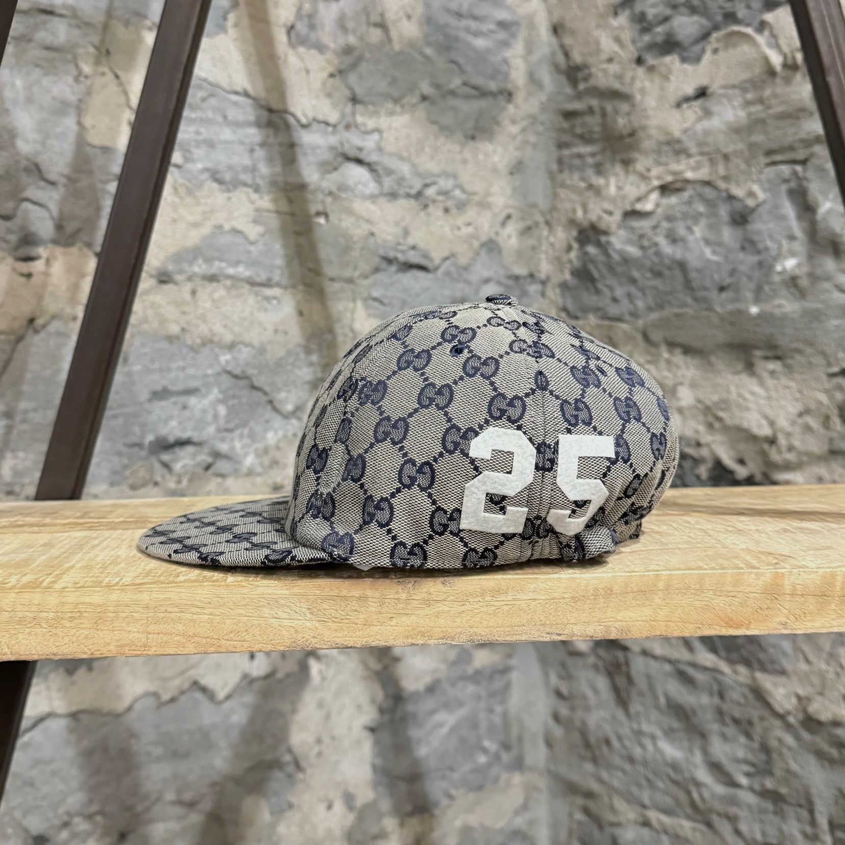 Gucci hot sale cap silver