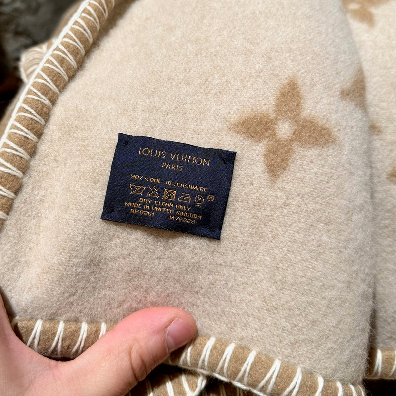 Louis Vuitton Beige Ivory Neo Monogram Blanket