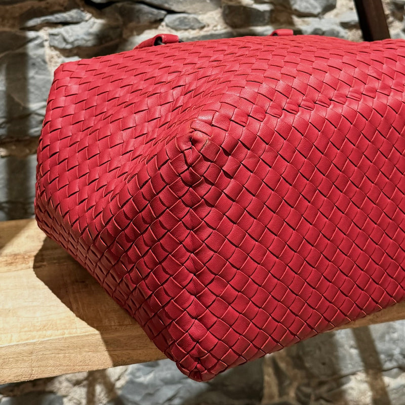 Bottega Veneta Red Intrecciato Medium Brick Bag