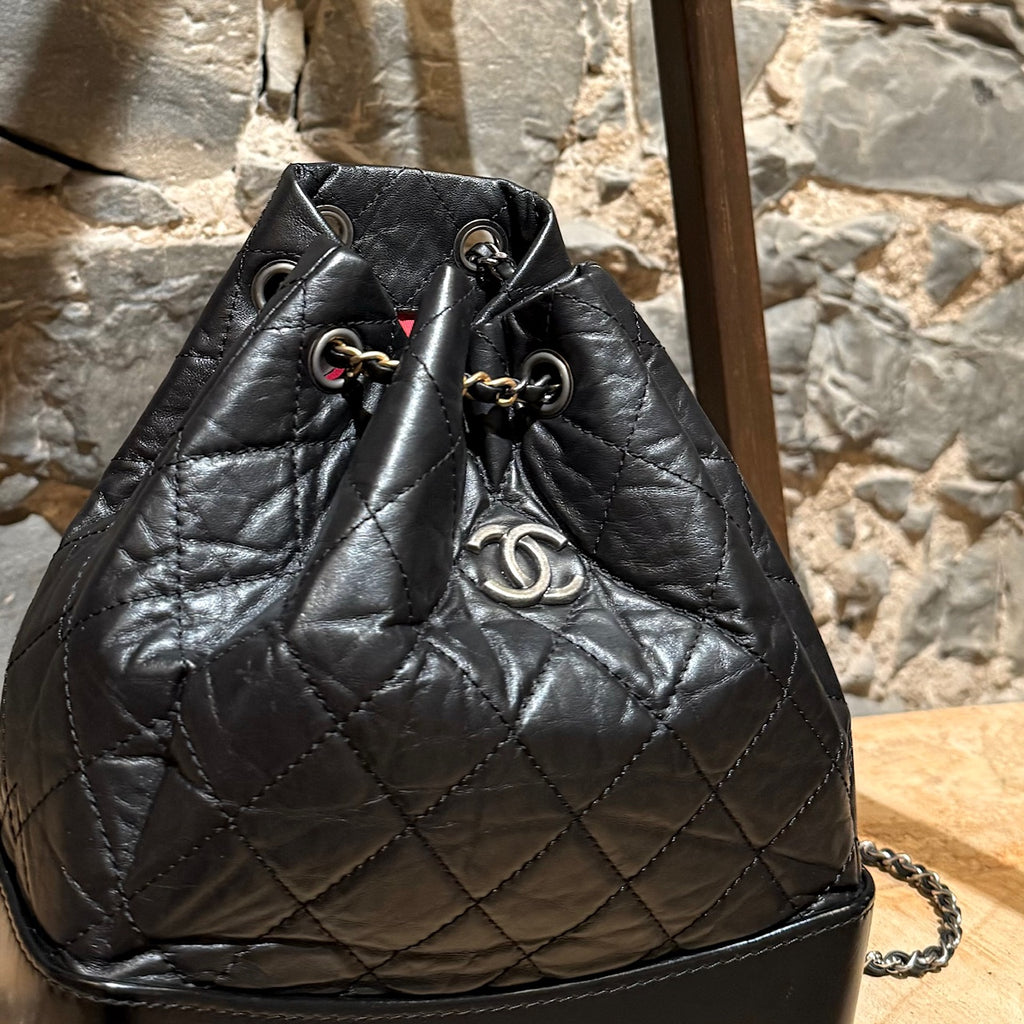 Petit sac à dos Chanel Gabrielle petit en cuir d'agneau noir