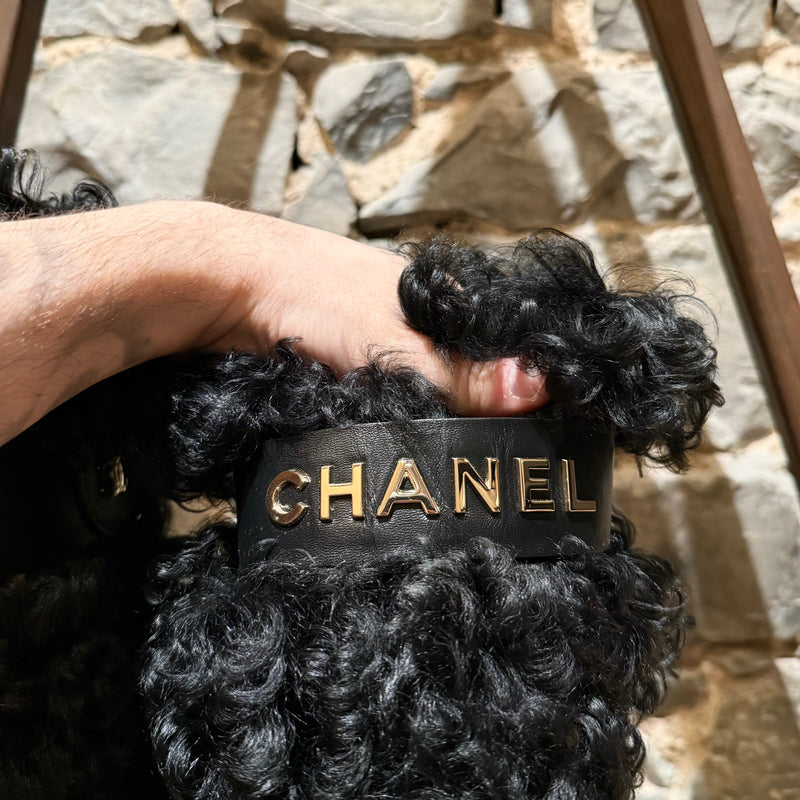 Chanel 2021 Black Shearling CC Logo Strap Snow Boots