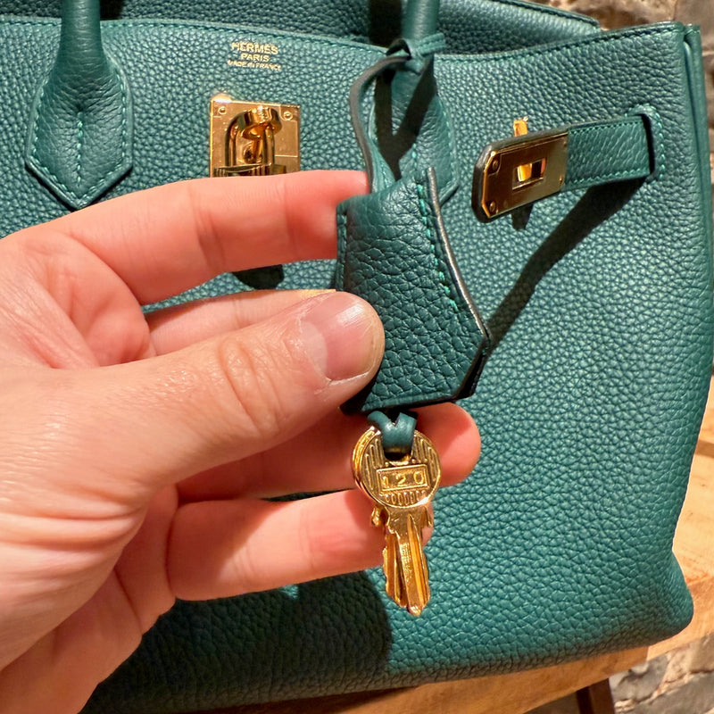 Hermès Malachite Green Togo Leather GHW Birkin 30 Bag