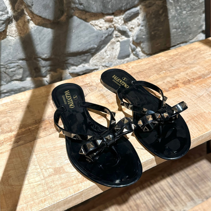 Valentino Black Rubber Jelly Rockstud Bow Thong Sandals