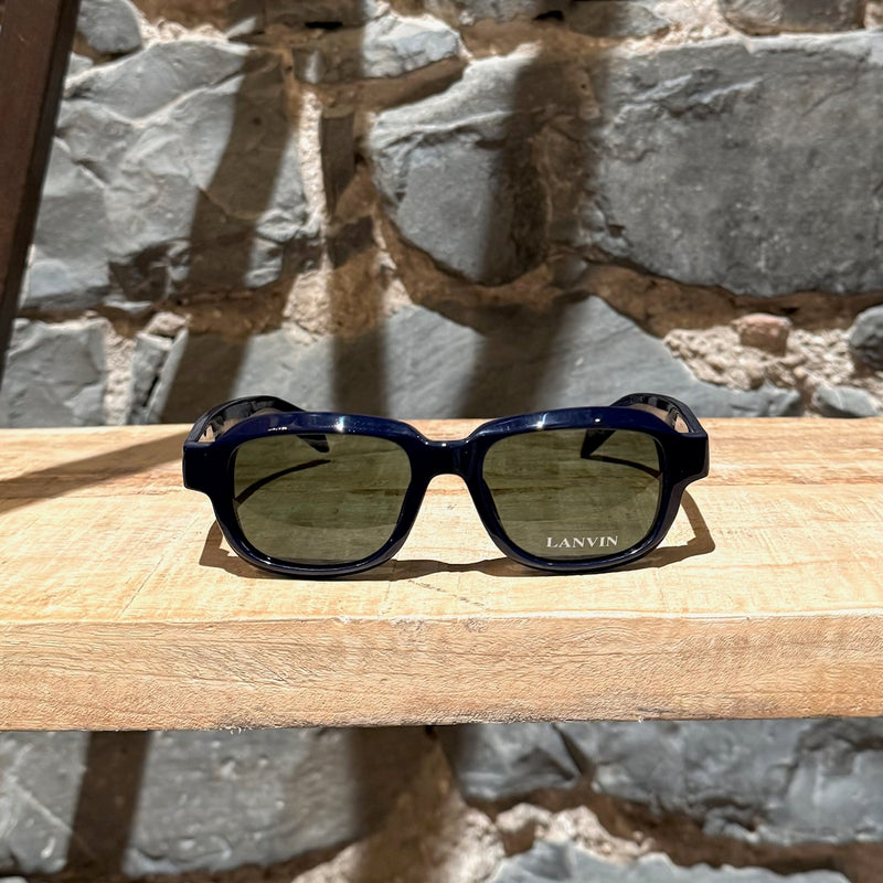 Lunettes de soleil Lanvin LV2121 bleu marine