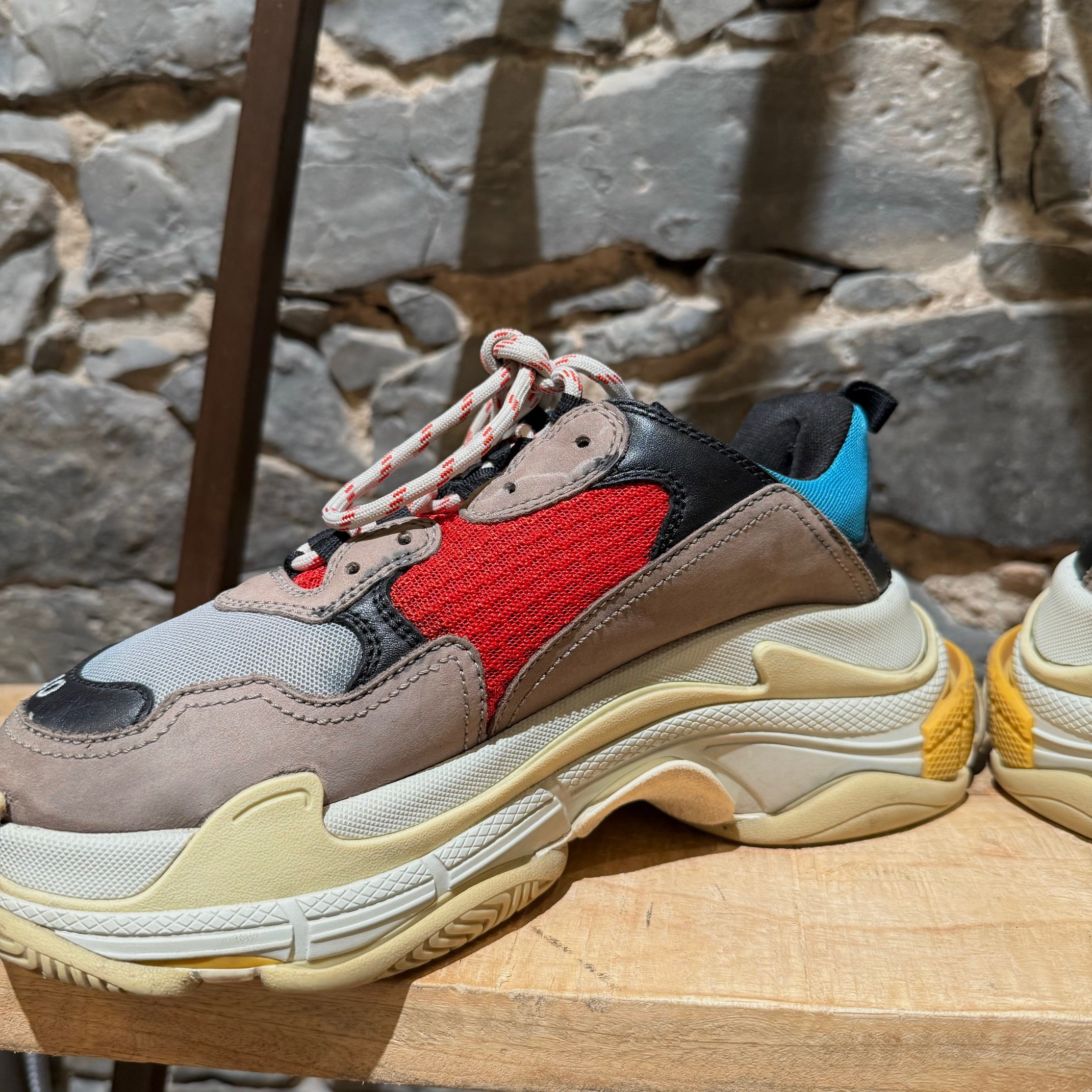 Balenciaga 2018 Colourblock Triple S Chunky Sneakers – Boutique LUC.S