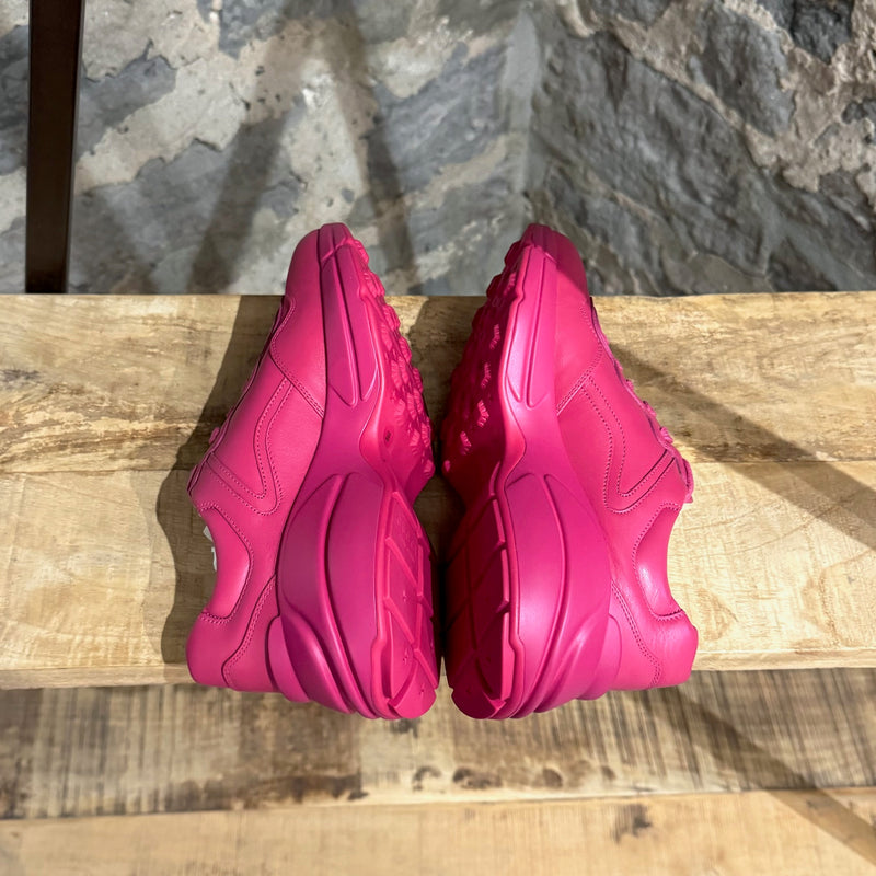 Baskets en cuir rose à logo Gucci Rhyton Box