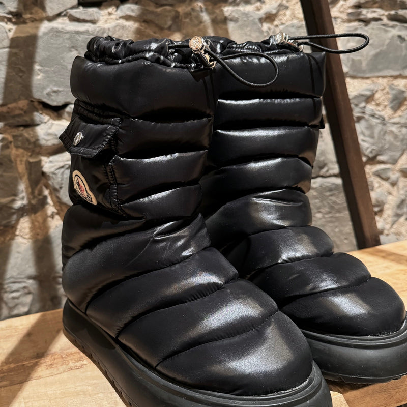 Moncler Black Gaia Quilted Puffer Pocket Boots