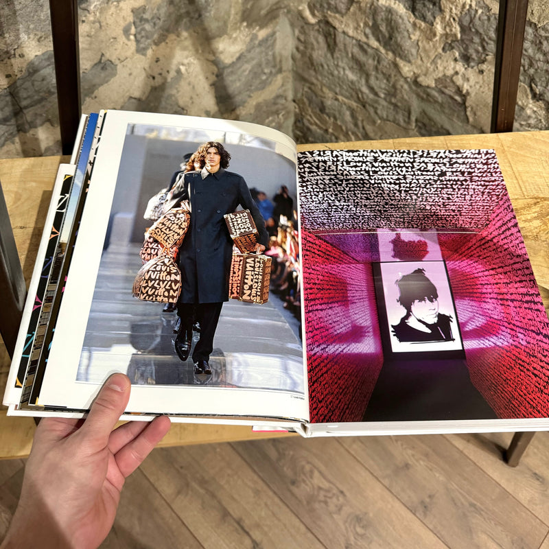 Livre Louis Vuitton "A Passion for Creation: Art, Fashion and Architecture"