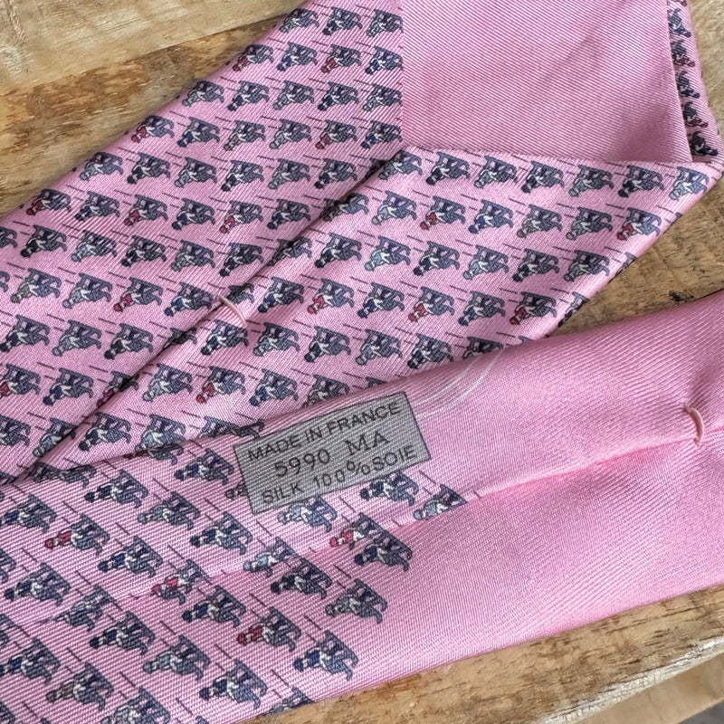 Cravate en soie rose imprimés toboggan Hermès