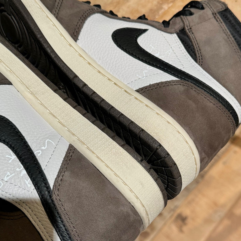 Nike Air Jordan 1 High OG SP Travis Scott Mocha Sneakers