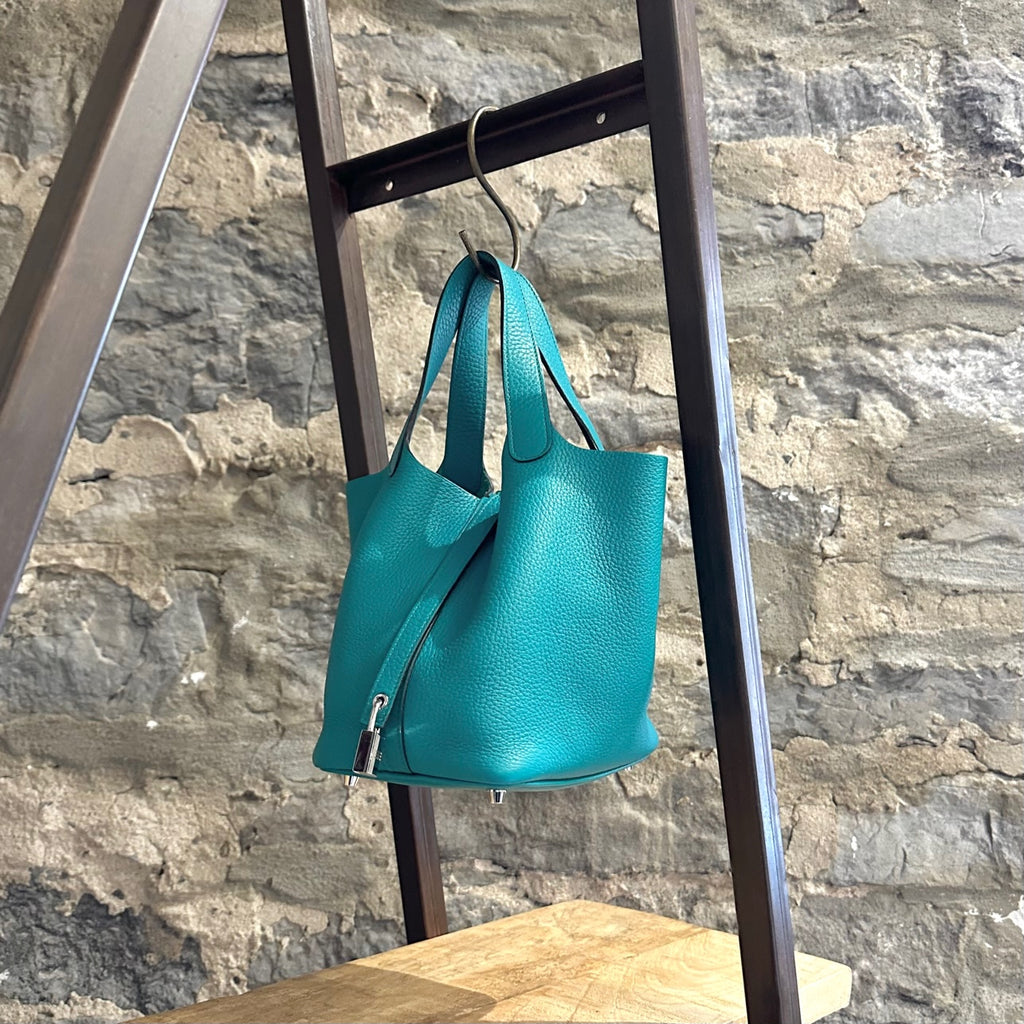 Hermès 2016 Picotin 18 Peacock Blue Clemence Leather Handbag