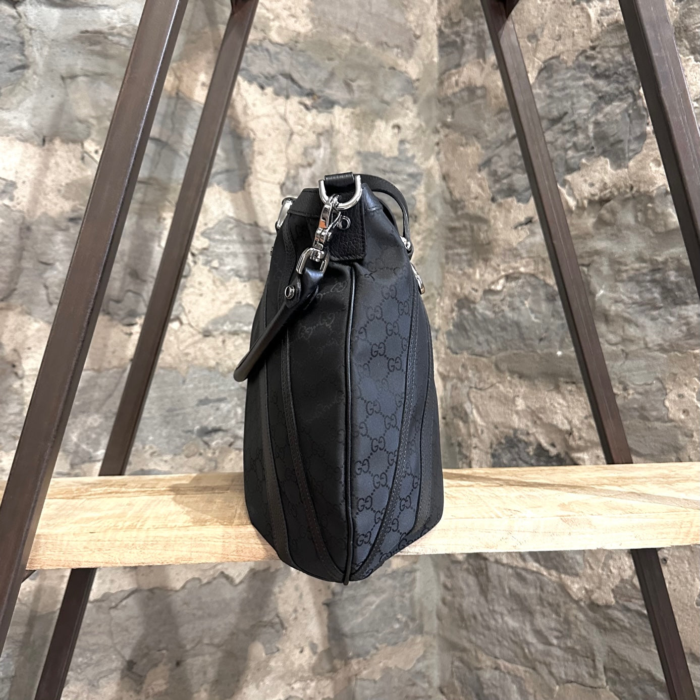 Black gucci canvas bag hot sale