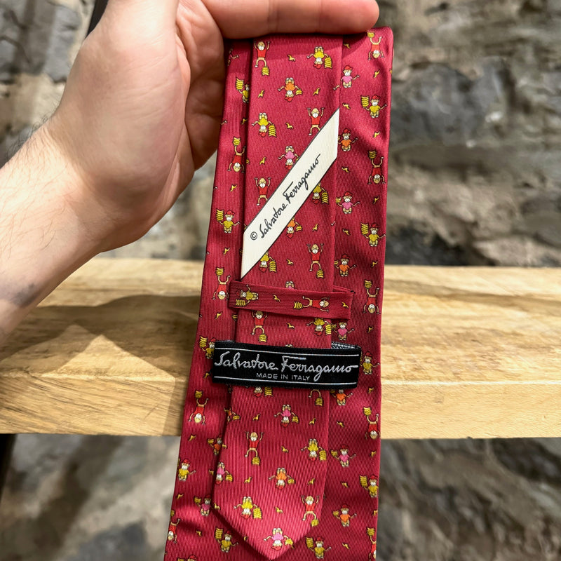 Cravate en soie de singe rouge bordeaux﻿ Salvatore Ferragamo