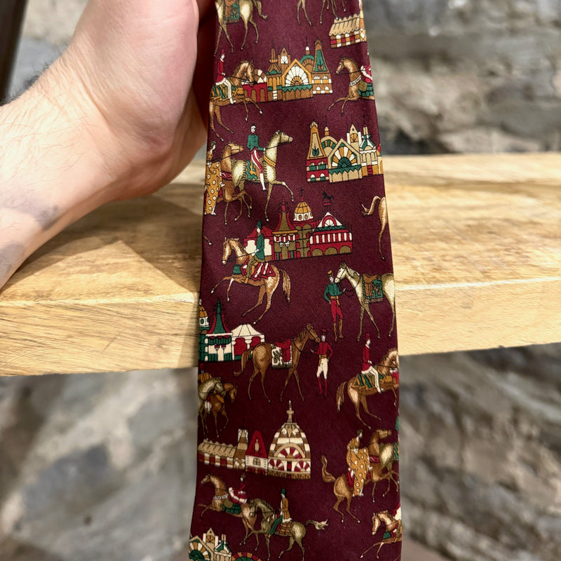 Cravate en soie d'équitation rouge bordeaux Salvatore Ferragamo