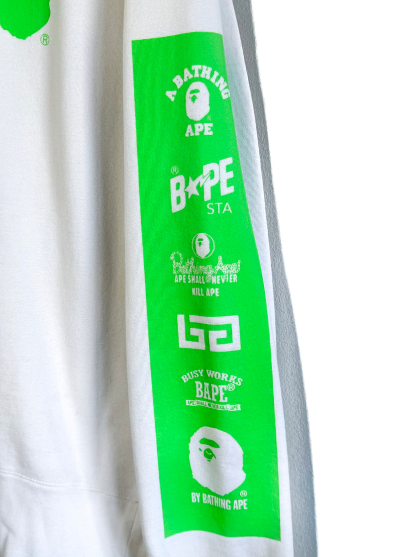 Sweat Bape blanc avec logo vert fluo