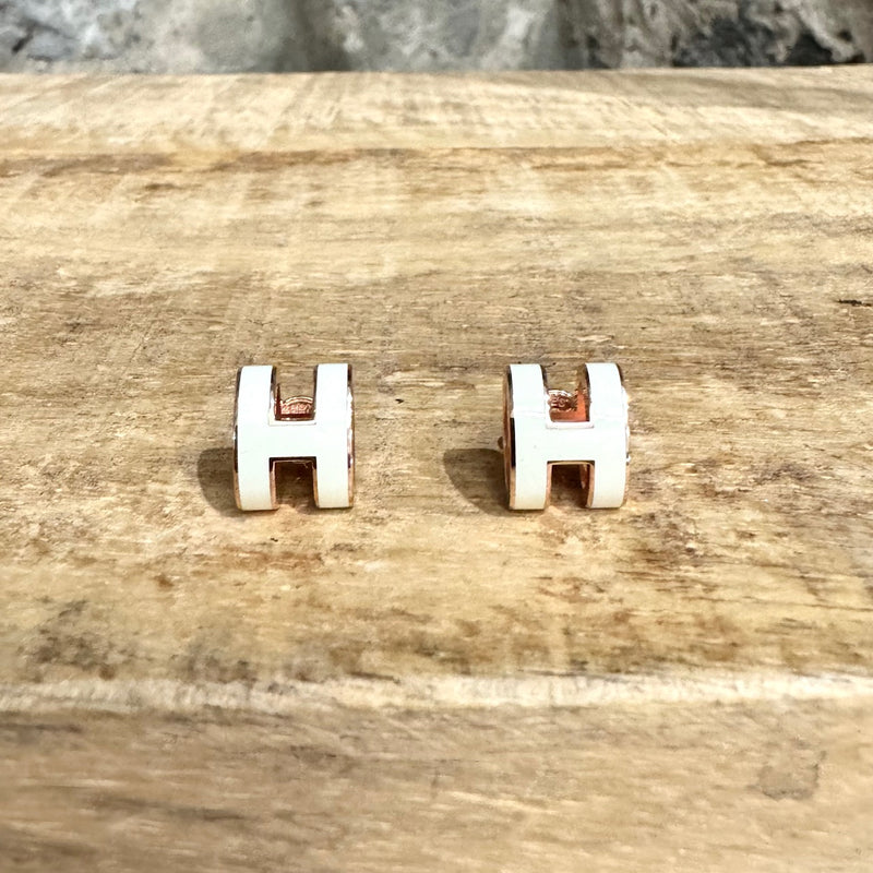 Hermès Mini Pop H White Enamel Earrings