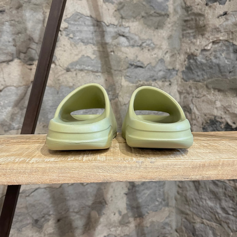 Adidas Yeezy 2022 Resin Green Slides