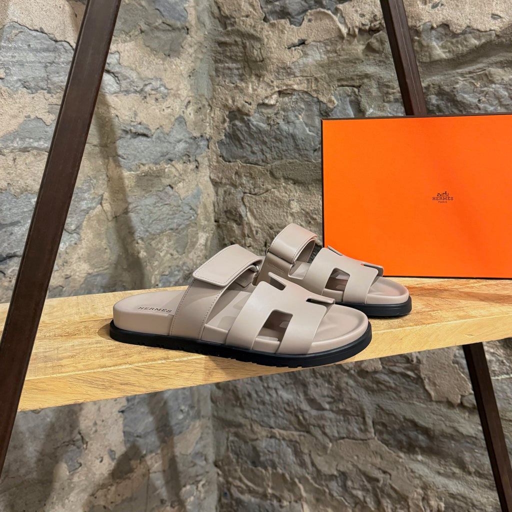 Hermès Mastic Beige Calfskin Chypre Techno Sandals