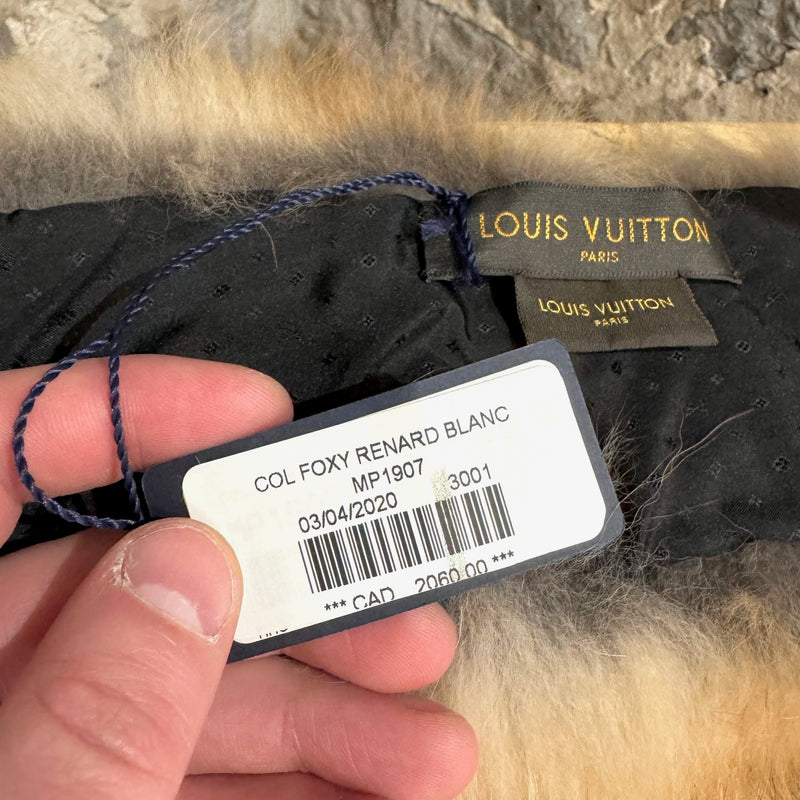 Louis Vuitton Ivory Tan Fox Fur Collar Scarf