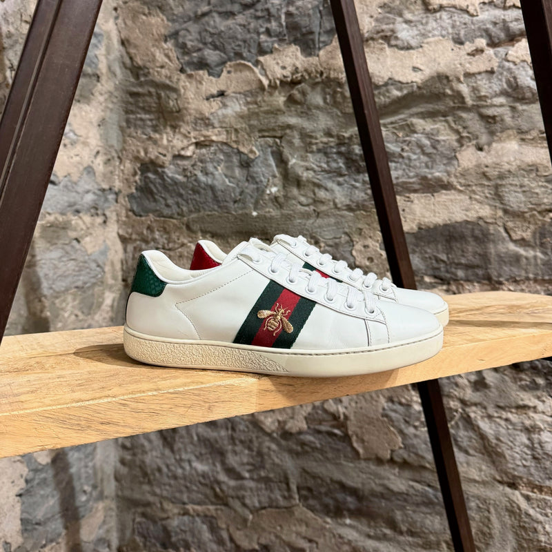 Gucci White Leather Bee Embroidered Ace Low-top Sneakers