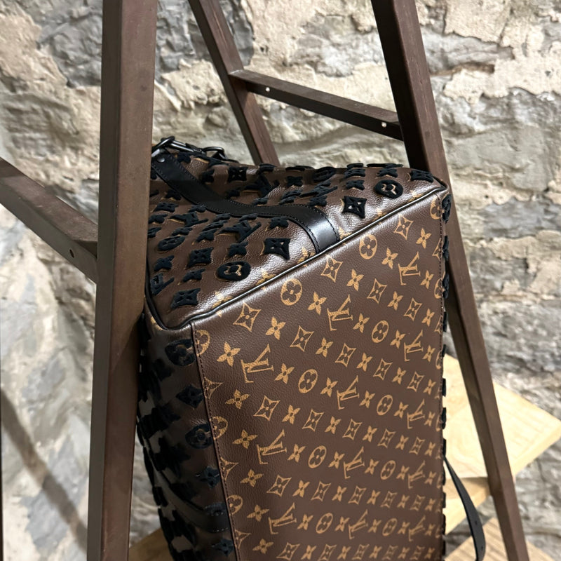 Louis Vuitton SS20 Monogram Tuffetage Triangle Keepall Bandoulière 50 Duffle Bag