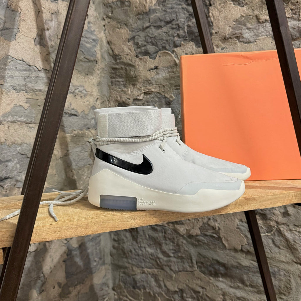 Nike Air x Fear of God Air Shoot Around Grey Sneakers