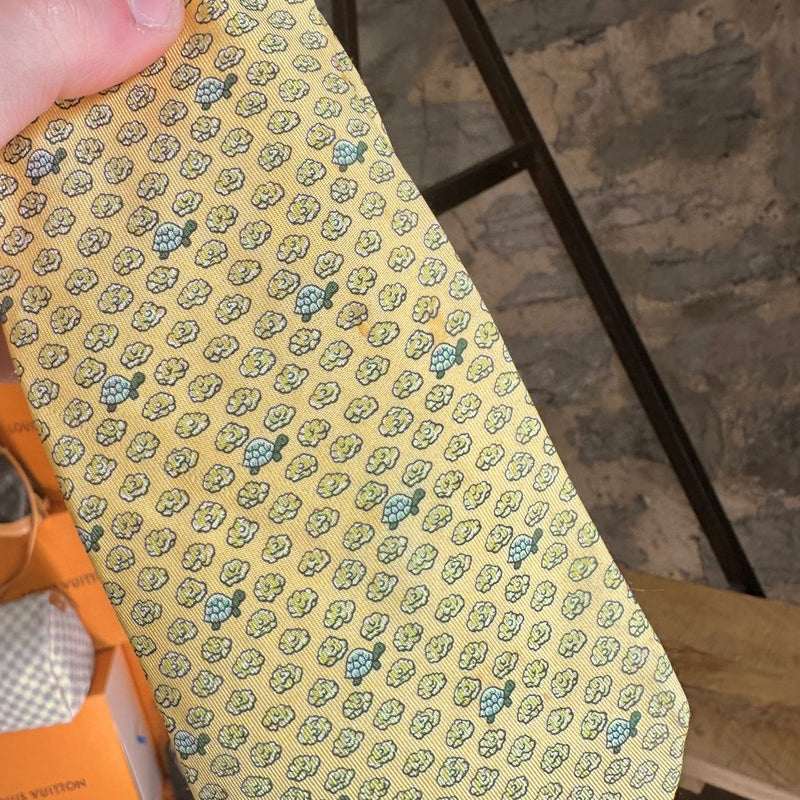 Hermès Yellow Turtle Print Silk Tie