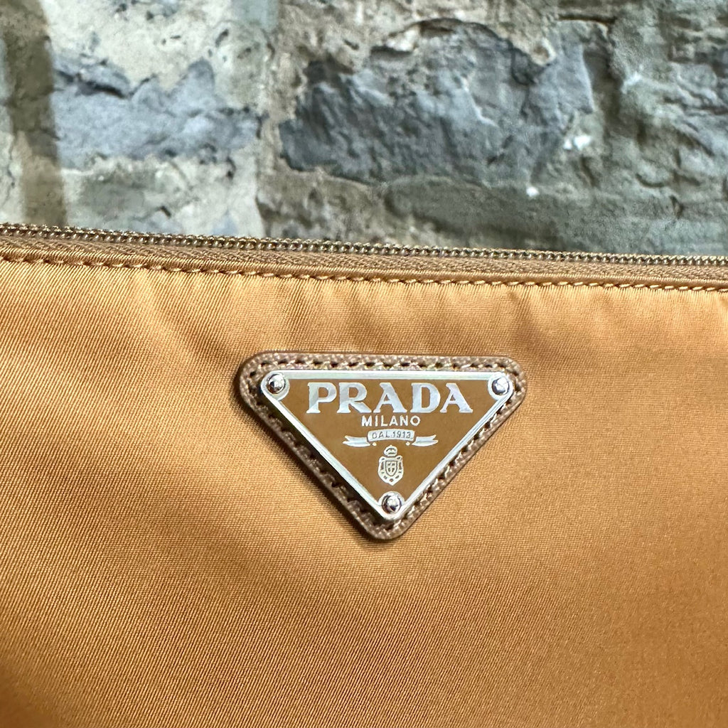 Pochette avec poignet Prada Ochre Tessuto Triangle Emblem