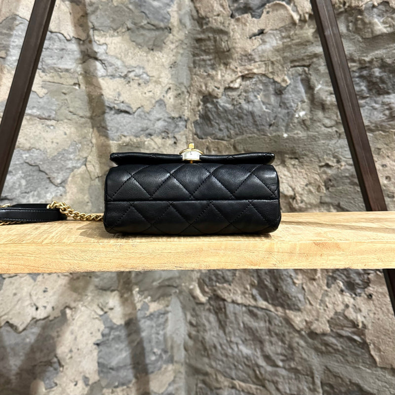 Chanel 2019 Black Calfskin Small Accordion Pearl CC Chain Flap Bag