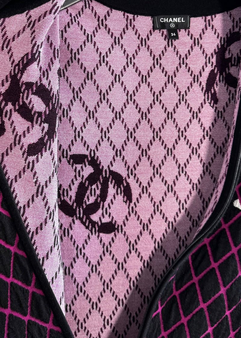 Mini-robe matelassée Chanel 2019 CC Coco Neige noir rose