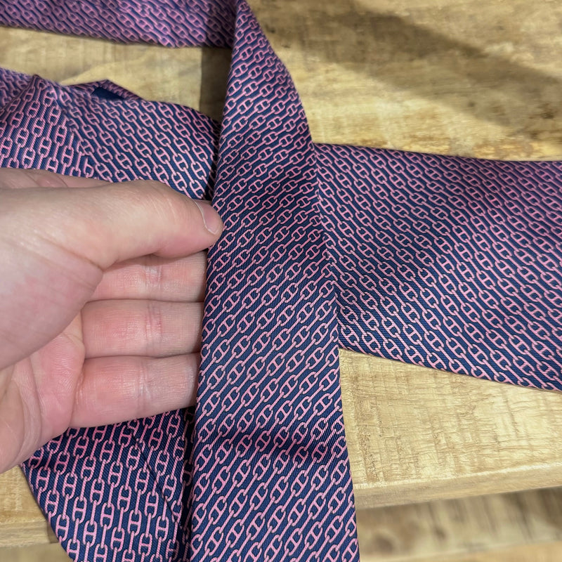 Hermès Pink Chaine D'Ancre Stripe Pattern Navy Silk Tie
